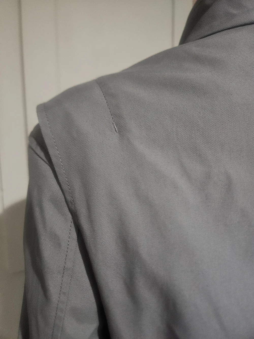 Banana Republic Gray Utility Zip Jacket | Modern Minimalist Lightweight Coat. MD